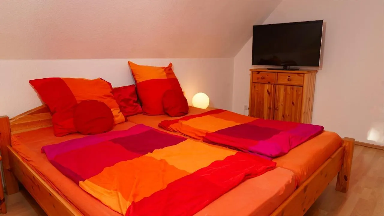 Apartment 3 Schlafzimmer 8 Gaste Ruhig 110Qm Nahe Flughafen Norderstedt Deutschland