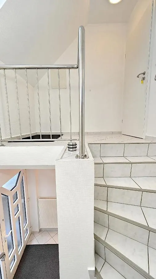 3 Schlafzimmer 8 Gaste Ruhig 110Qm Nahe Flughafen Norderstedt Deutschland