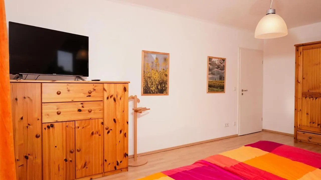 Apartment 3 Schlafzimmer 8 Gaste Ruhig 110Qm Nahe Flughafen Norderstedt