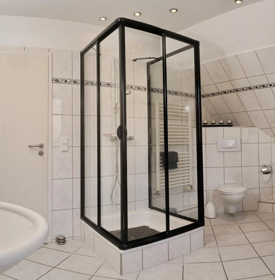 3 Schlafzimmer 8 Gaste Ruhig 110Qm Nahe Flughafen Norderstedt