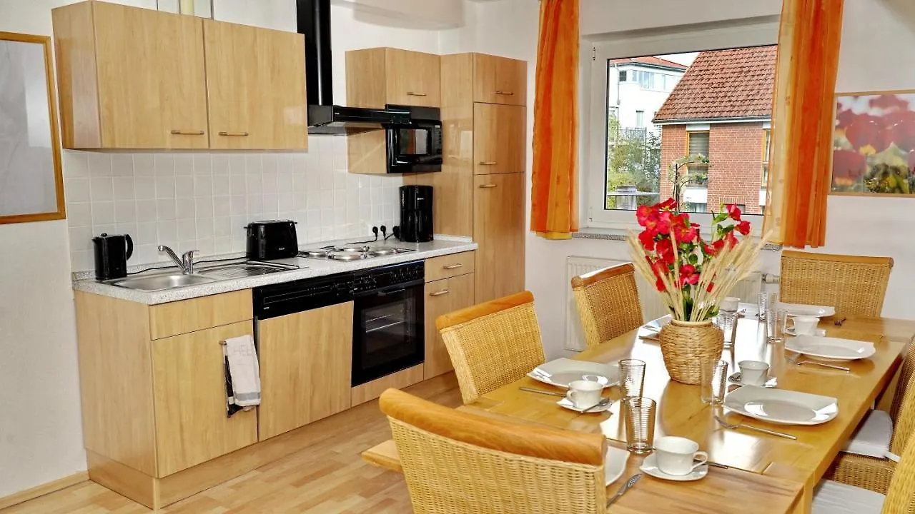 公寓 3 Schlafzimmer 8 Gaste Ruhig 110Qm Nahe Flughafen 诺德施泰特